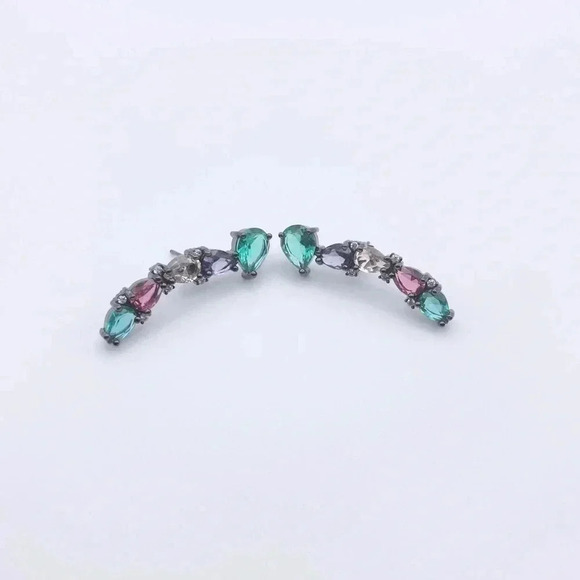 COLORFUL Stud Earrings - Picture 2 of 2